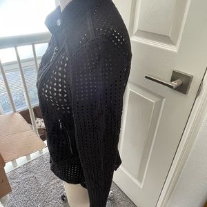 Like new WHBM jacket that stands out and can be worn with anything